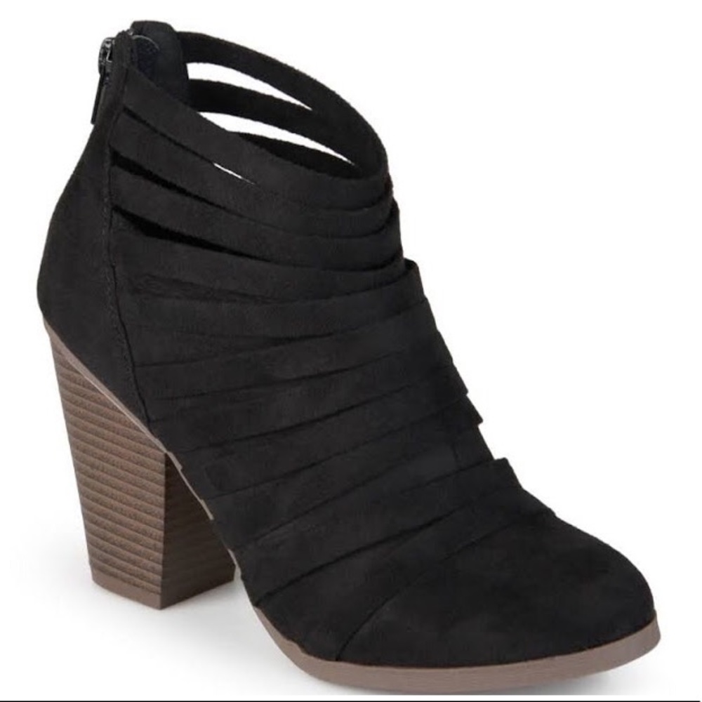 Journee Collection black heel boots 8 EUC Selena